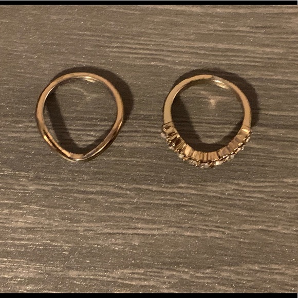 RINGS 💍 - Picture 5 of 5